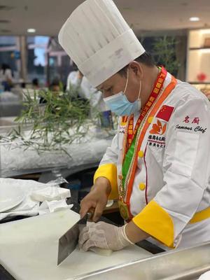 三龙湾游船推出“游轮餐厅”产品,吃喝乐玩一站体验