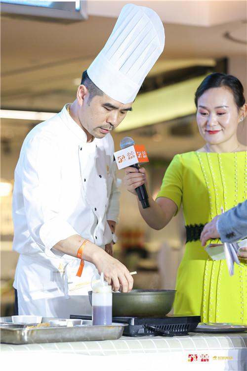 中外名厨上演 神仙打架 这个环球美食节你 票 谁