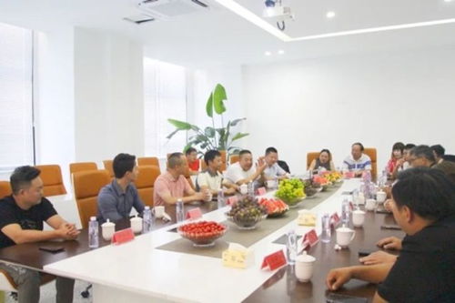 引领食品工业行业标杆,上海市重庆商会会长尹开均率队走访副会长单位顶灿食品广德工厂