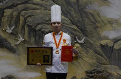 中江籍烹饪大师刘冲话说家乡坨坨鱼